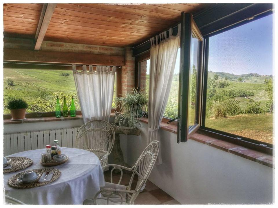 Il Poggio B&B San Damiano al Colle Eksteriør billede