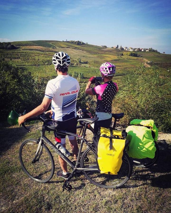 Il Poggio B&B San Damiano al Colle Eksteriør billede