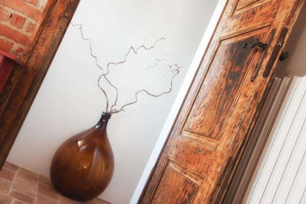 Il Poggio B&B San Damiano al Colle Eksteriør billede