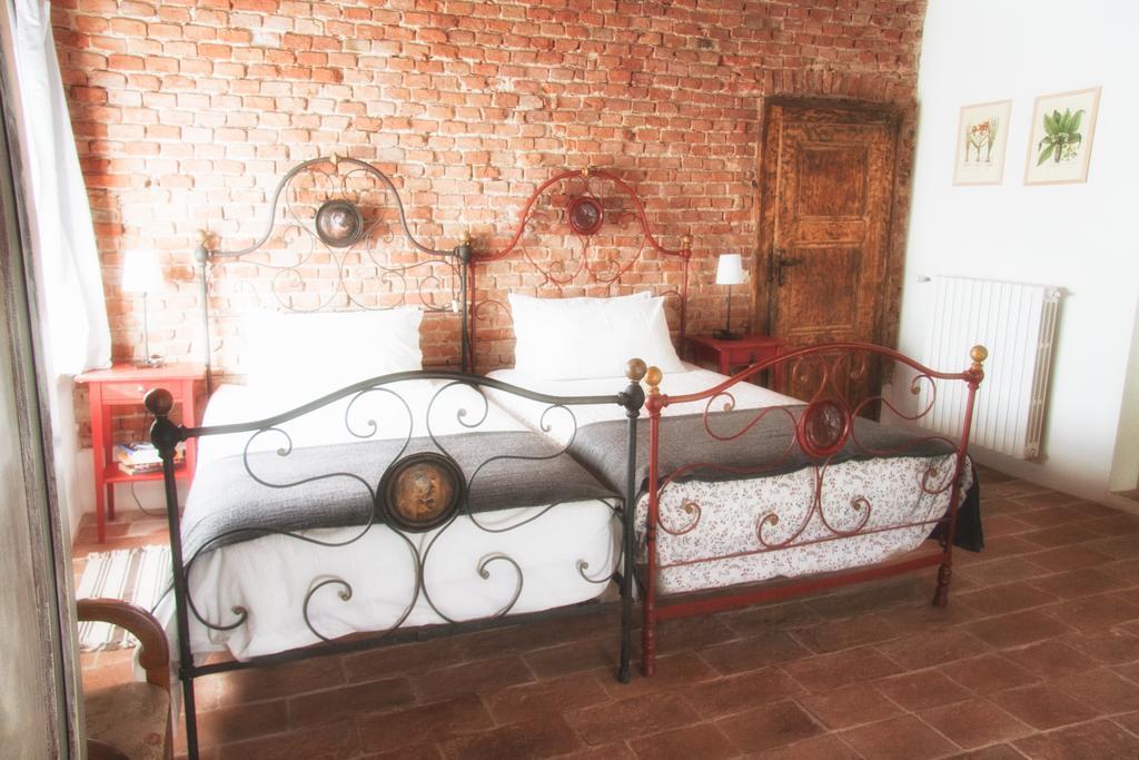 Il Poggio B&B San Damiano al Colle Eksteriør billede